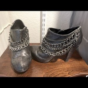 Black/silver Booties